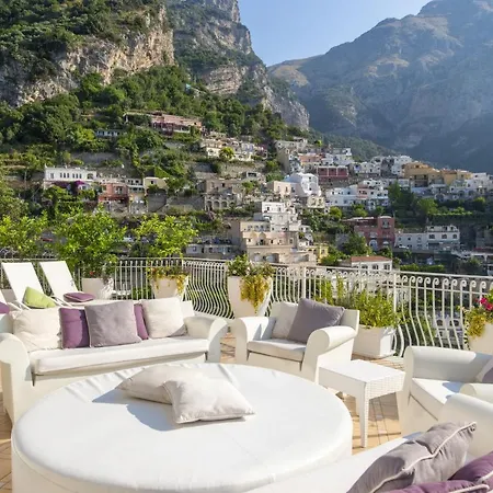 Il Canto Willa Positano